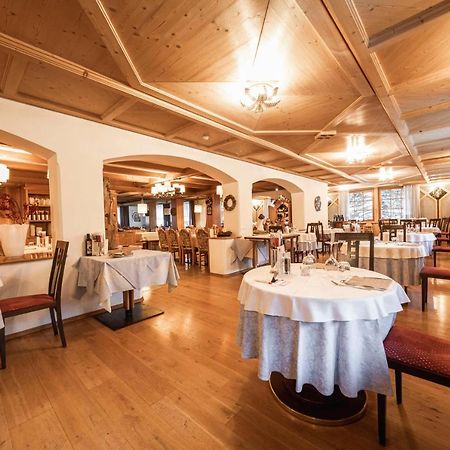 Casa Nives Hotel Ла Виля Екстериор снимка