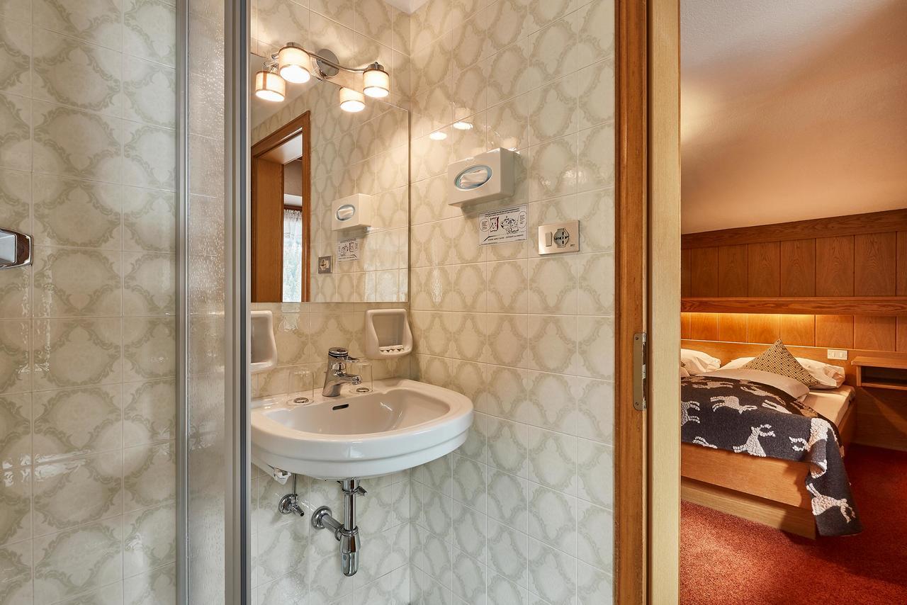 Casa Nives Hotel Ла Виля Екстериор снимка